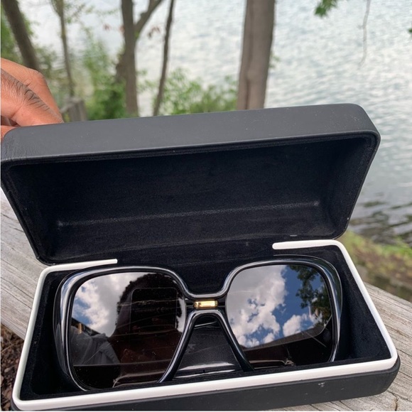 Givenchy Square oversized Sunglasses 55 mm - Picture 9 of 9